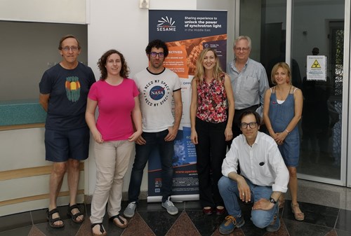 From left to right: James Gillies (CERN), Valentine Delattre (Science et Avenir), Daniel Mediavilla (El Pais), Keridwen Cornelius (freelance), Alan Boyle (Geekwire), Zulfikar Abbany (Deutsche Welle), Marilena Longobardi (APS)